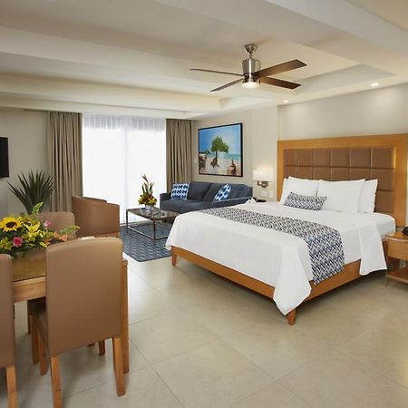 Divi Dutch Village Beach Resort Палм Бич Экстерьер фото