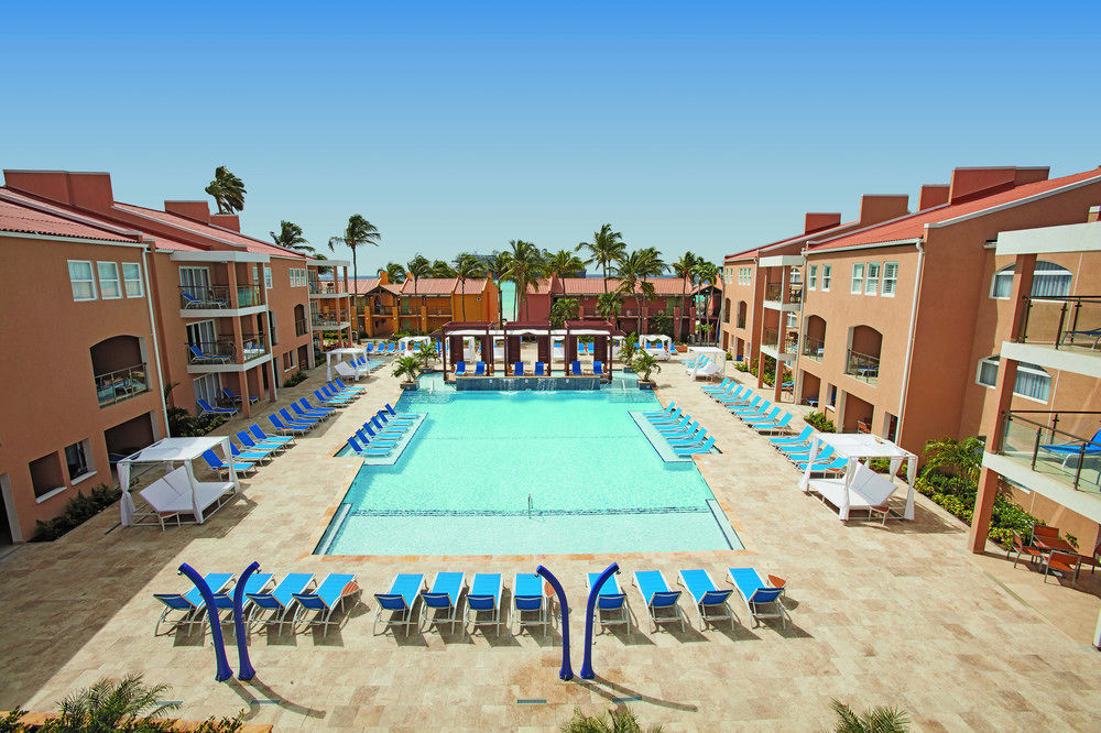 Divi Dutch Village Beach Resort Палм Бич Экстерьер фото